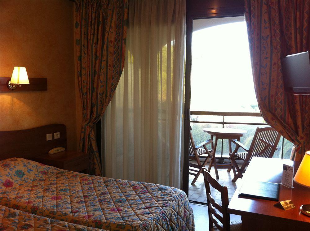 Hotel Bahia Villeneuve-Loubet Dış mekan fotoğraf